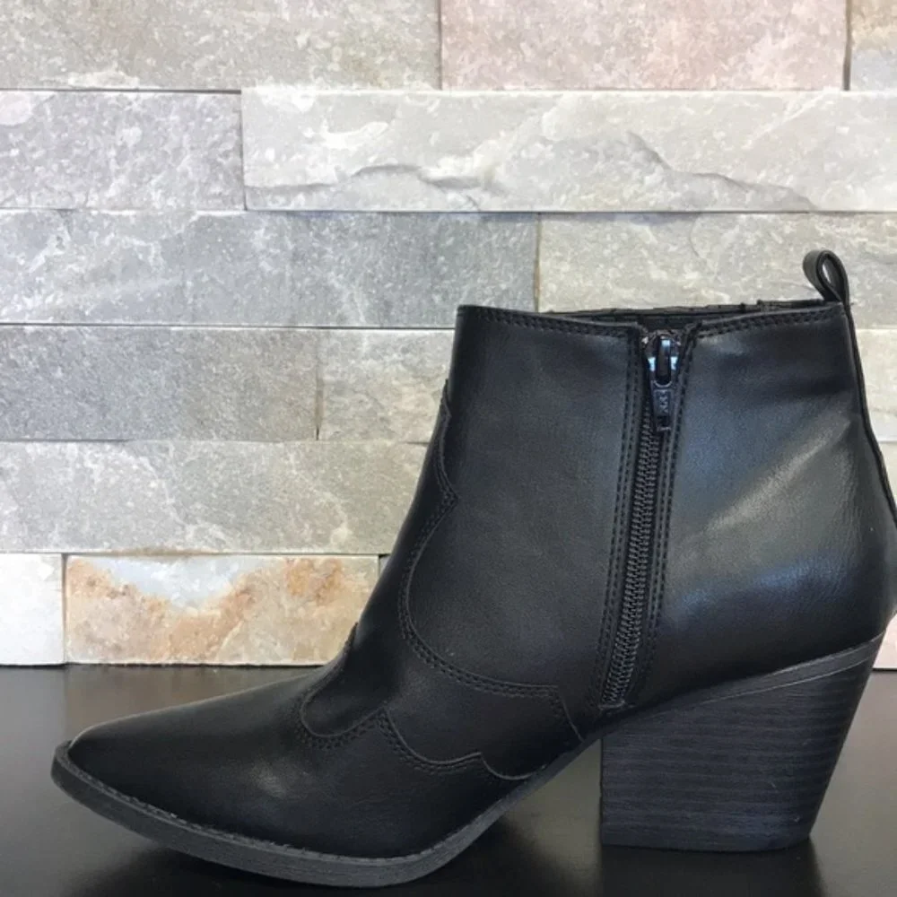 American Rag Kayla Booties - Picture 3 of 4